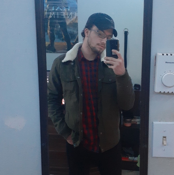 Meet your Posher, Austin - Picture 1 of 1